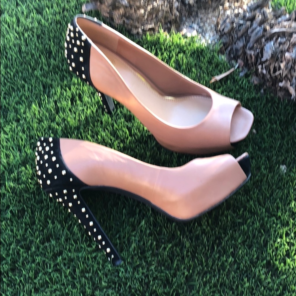 Jessica Simpson Open Platform Toe - Picture 4 of 8